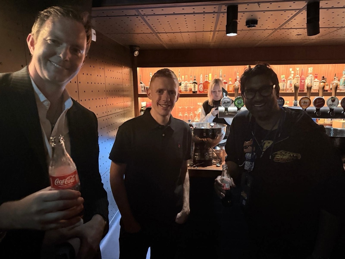 Guests at the bar
